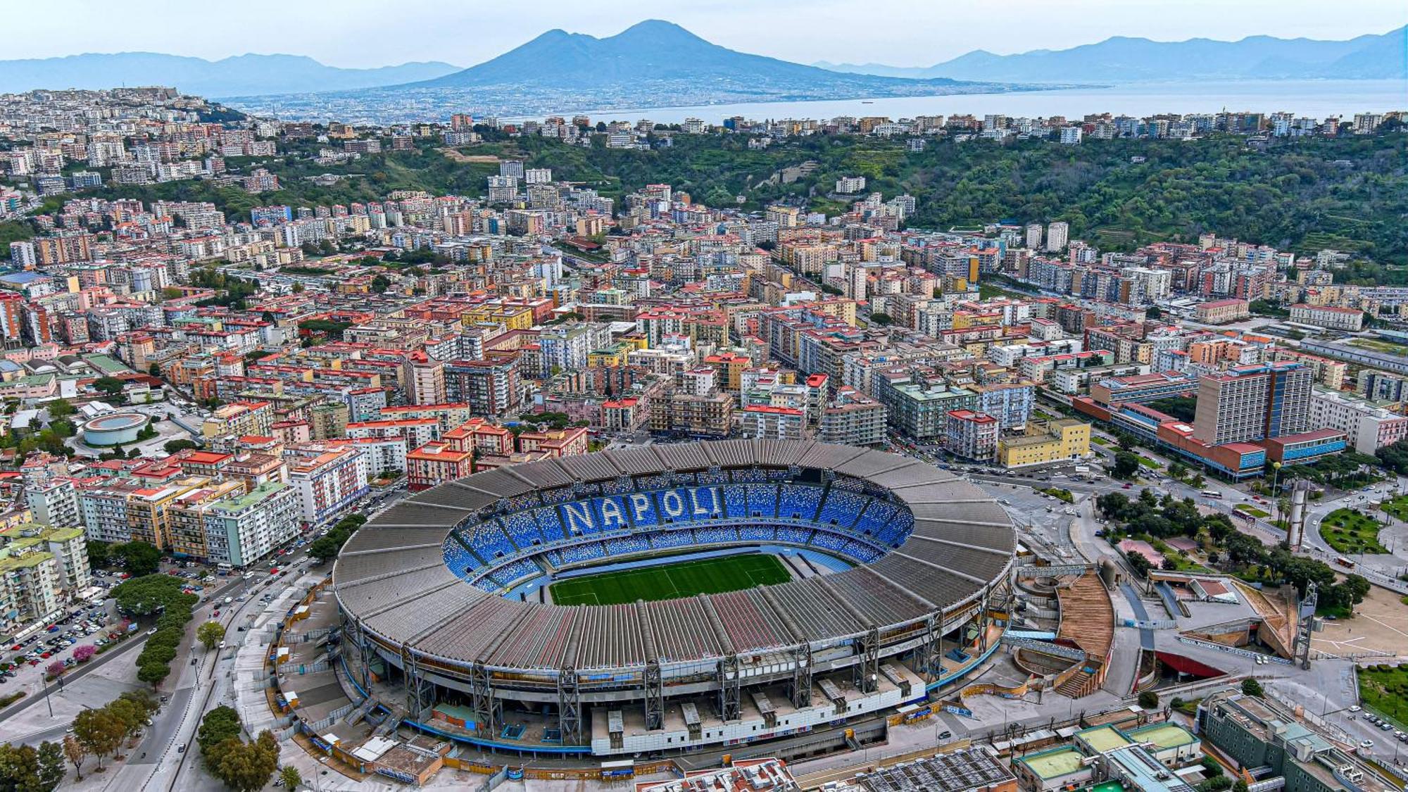 B&B Napoli Fuorigrotta Bagian luar foto