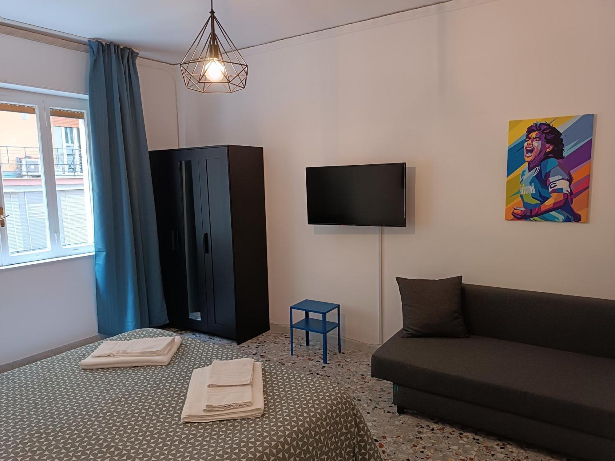 B&B Napoli Fuorigrotta Bagian luar foto