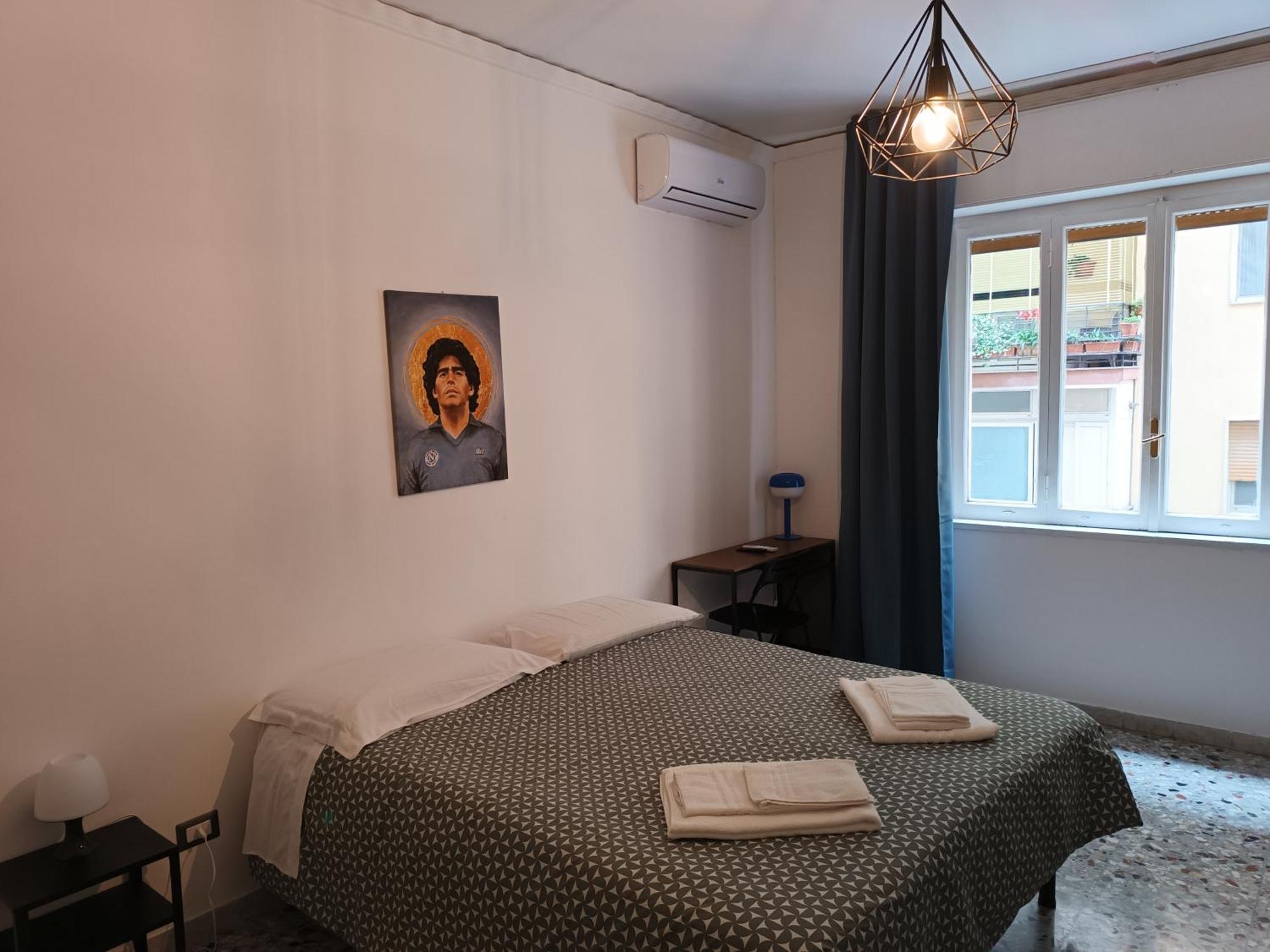 B&B Napoli Fuorigrotta Bagian luar foto